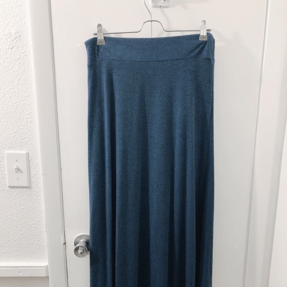 Heathered navy blue maxi skirt